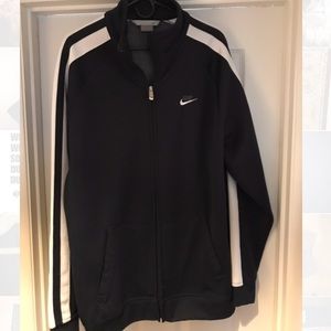Nike classic heavy duty track jacket - like new